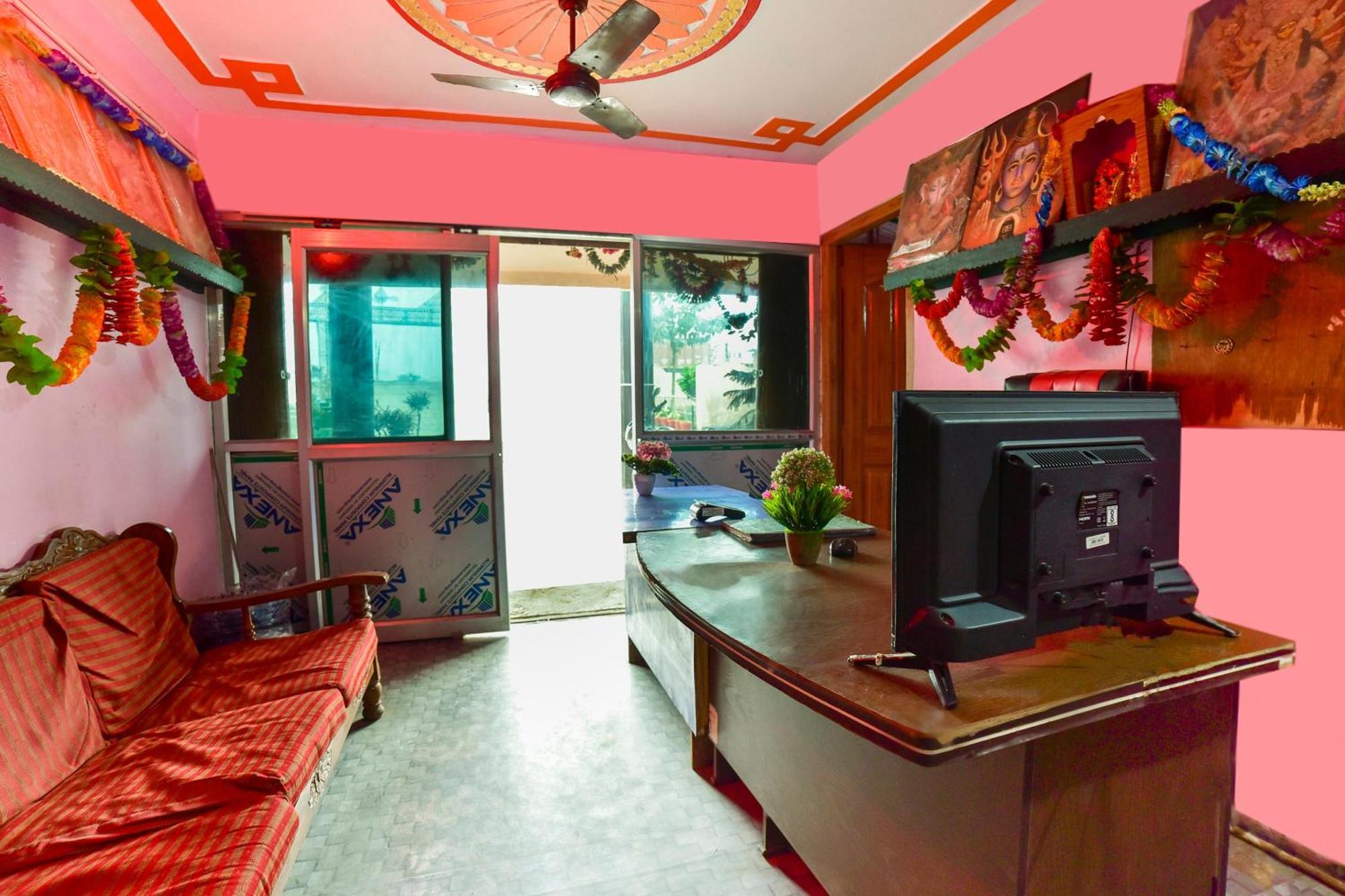 OYO 70010 Mamta Hotel Hajipur Exterior foto