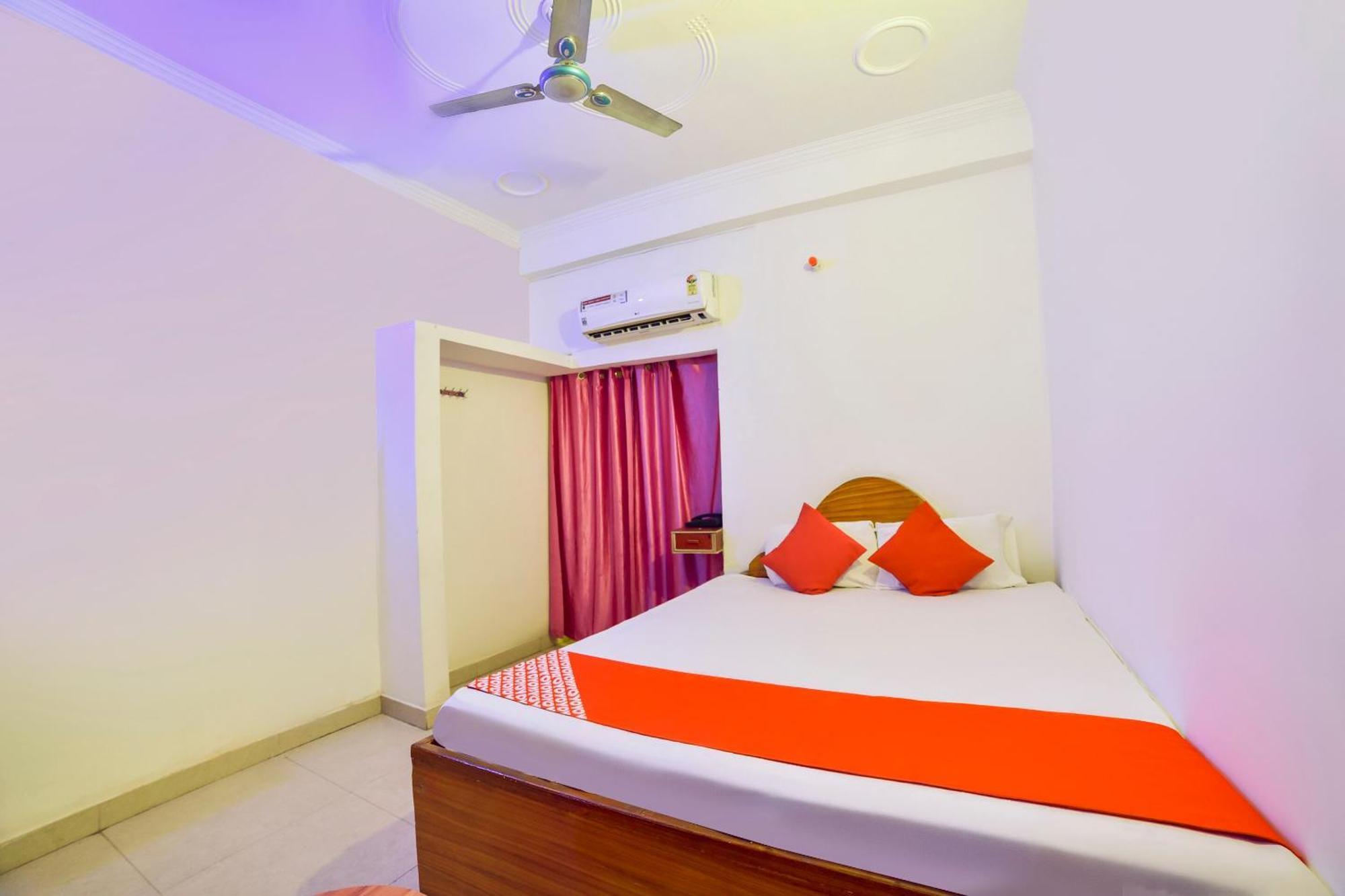OYO 70010 Mamta Hotel Hajipur Exterior foto